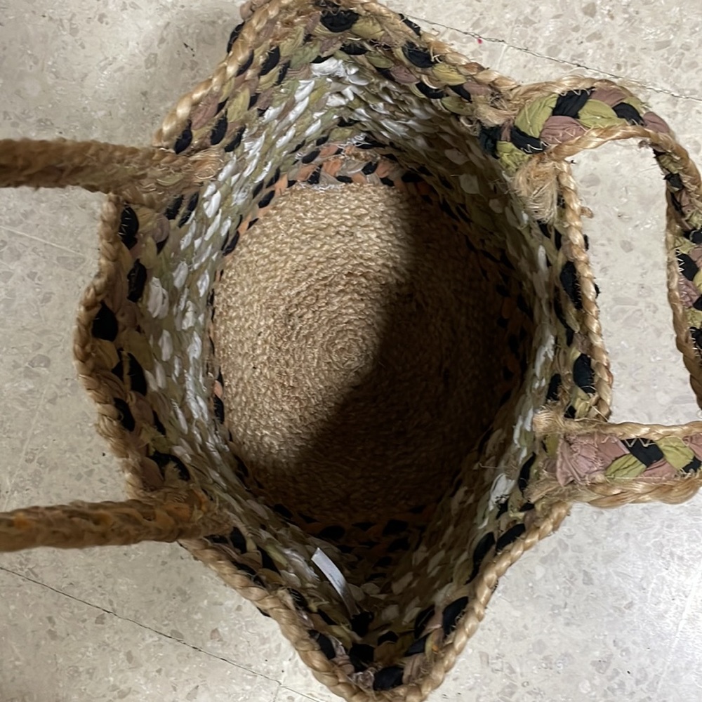 weaved basket summer tote - Picture 5 of 6